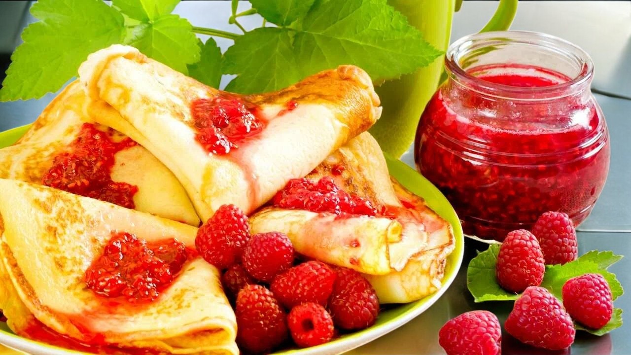 Блинчики с конфитюром “Малиновый”