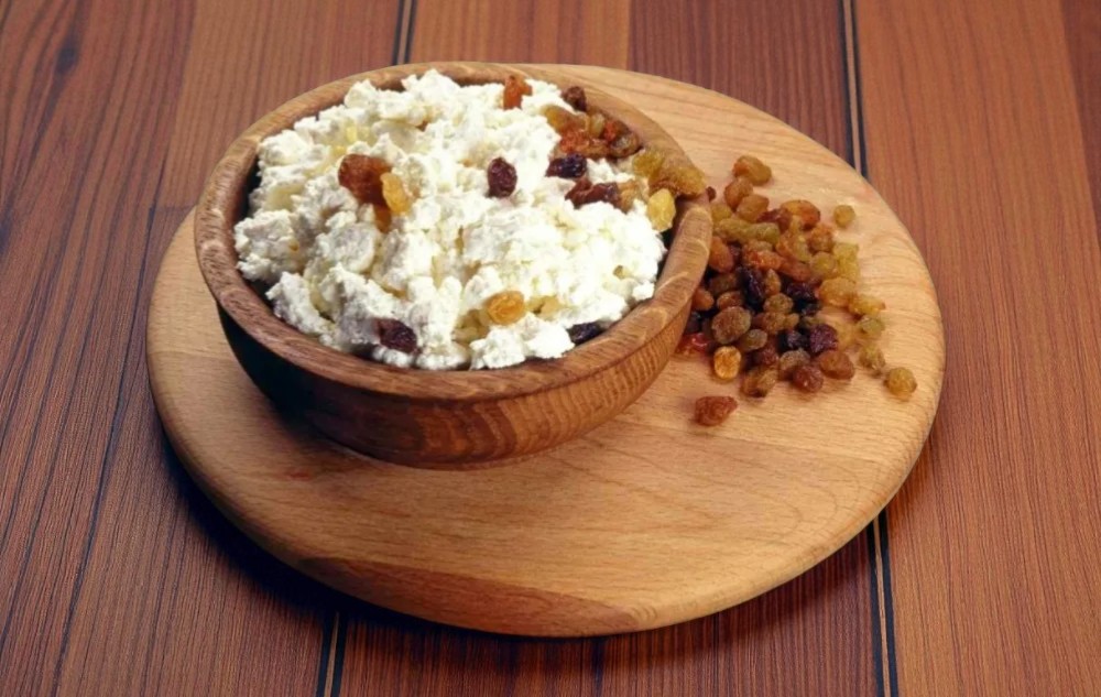 Масса растительно-творожная изюм, курага,цукаты, шоколад, ваниль. 2,8 кг