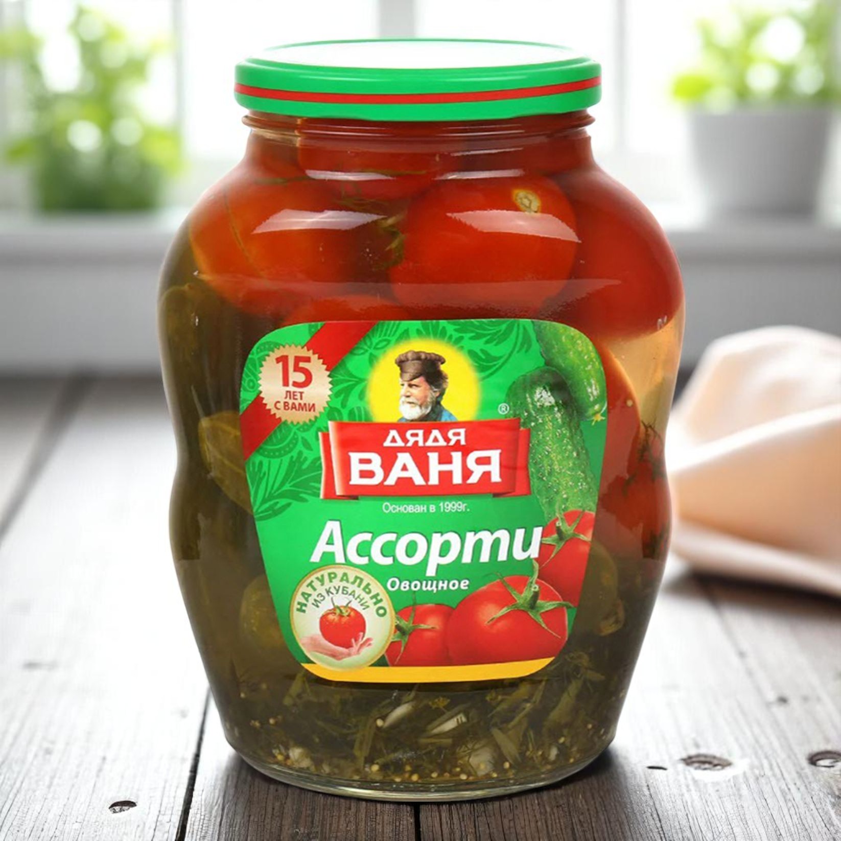 Дядя Ваня Ассорти овощное маринованное огурцы, томаты, кабачки молодые 08 кг