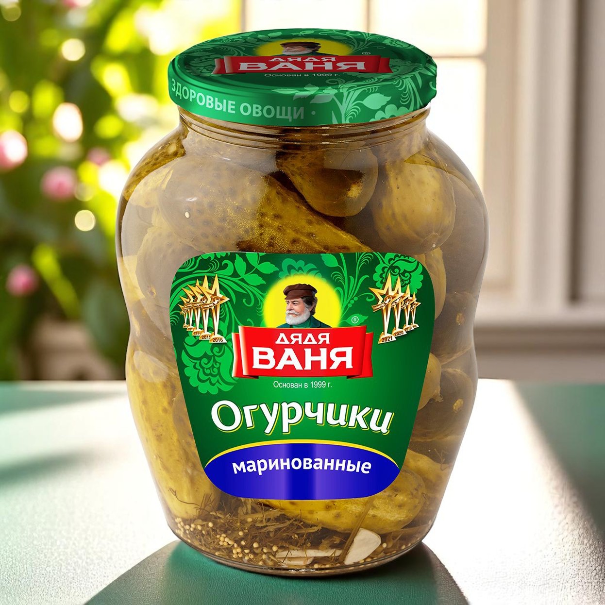 Дядя Ваня Огурцы маринованные (целые) 2,8 кг