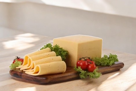 Сыр “Гауда” брус