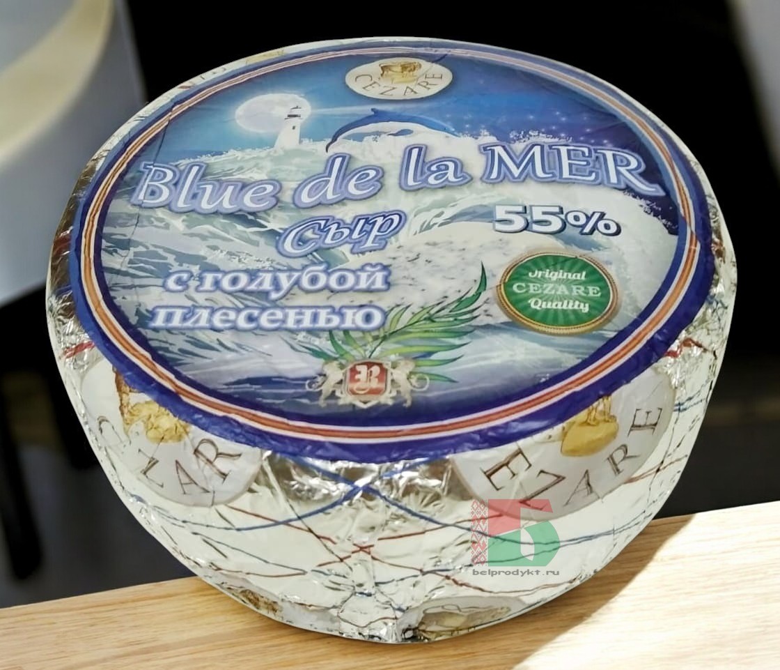 Сыр с голубой плесенью Blue de la MER, кубик 1 кг