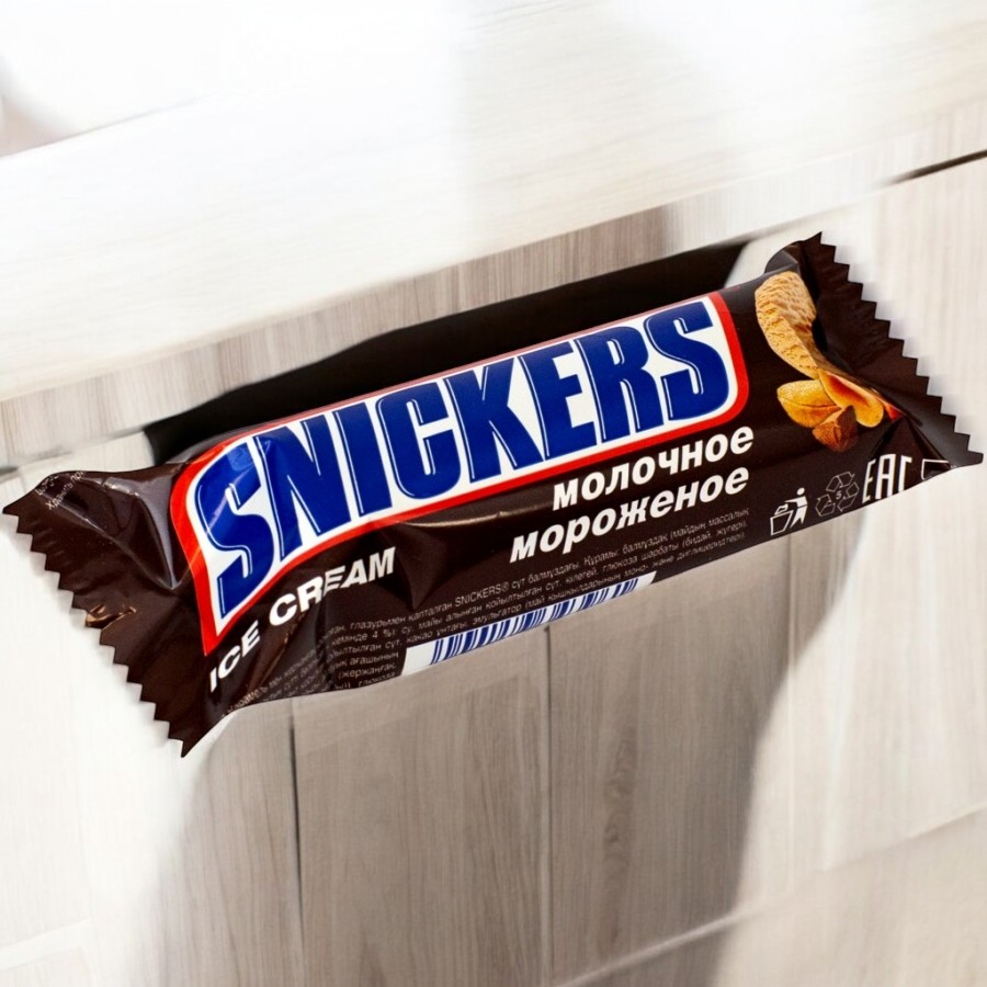 Мороженое Snickers батончик 0,0456гр