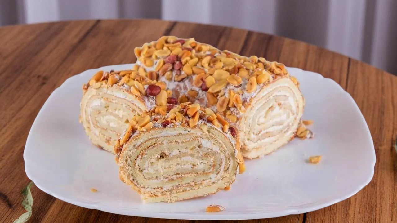 Рулет с ореховой начинкой 1,3 кг